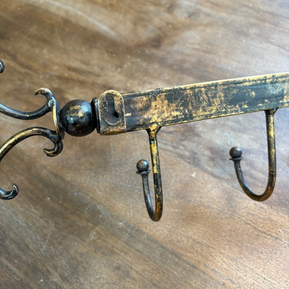 Key Holder Wall Mount Rack Decorative Home Decor Rustic Entryway Coat Rack - Picture 6 of 9
